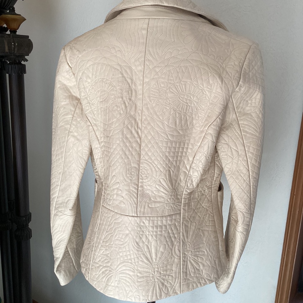Wilsons Leather Cream Stitch Detail Fully Lined Leather Jacket - Picture 2 of 11